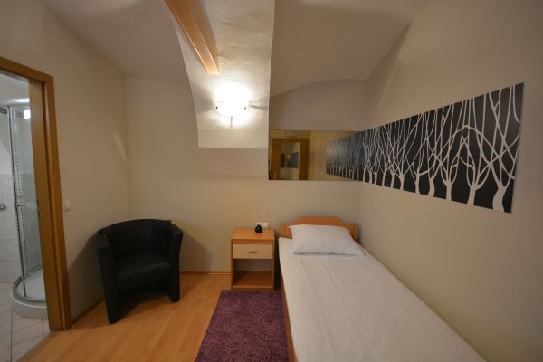 Bed & Breakfast Kepic airport Ljubljana (Cerklje na Gorenjskem)